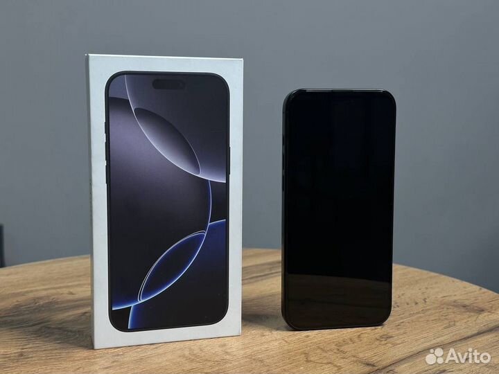 iPhone 16 Pro Max, 256 ГБ