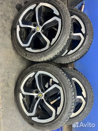 Комплект зимних колес 17