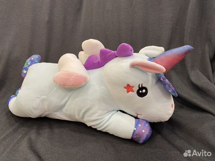 Единорог с пледом