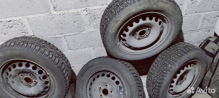 R15 Nokian Tyres Nordman 7 195/65, PCD 5x112 DIA 57.1