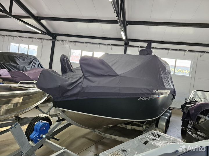 Новый катер voyager 800 Cabin с прицепом