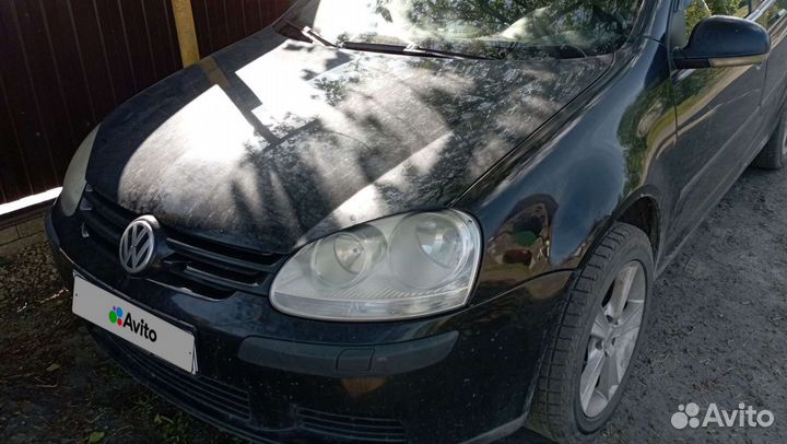 Volkswagen Golf, 2005