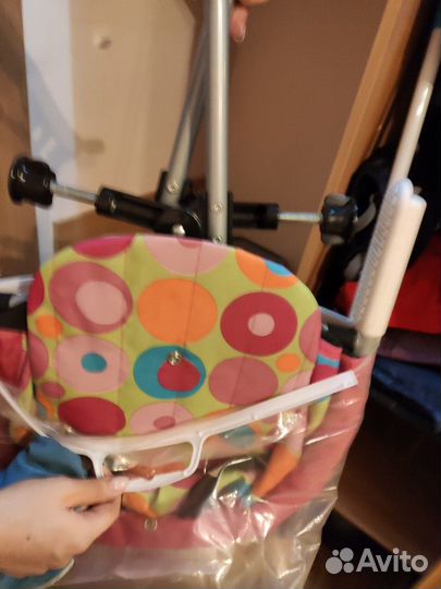 Подвесной стульчик для кормления