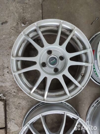 Диски r15 4 100 почти новые