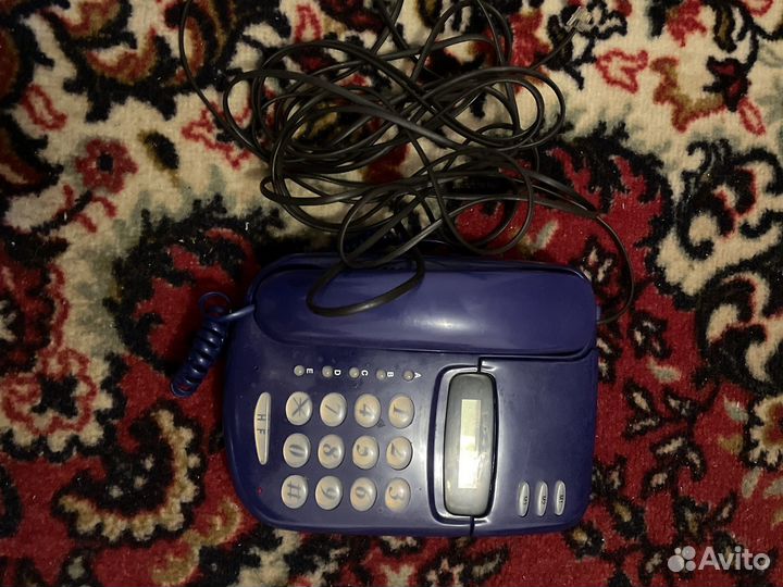 Стационарный телефон