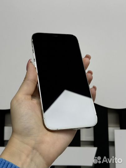 iPhone 12 Pro, 256 ГБ