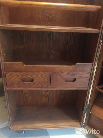 Мини бар из дерева