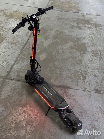 Электросамокат white siberia teverun fighter mini