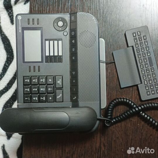 Офисные телефоны Alcatel lucent