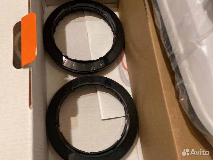 Робот мойщик окон dBot W100