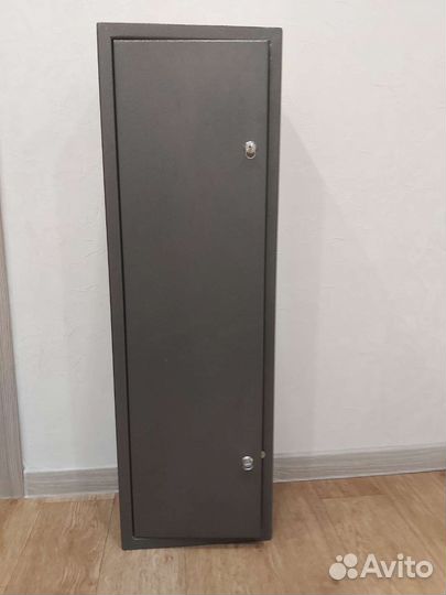 Оружейный сейф бу на 2 единицы оружия