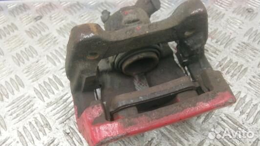 Суппорт тормозной задний правый land rover range r