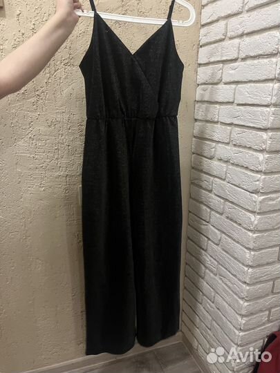 Шикарный комбинезон размер М (44) Befree