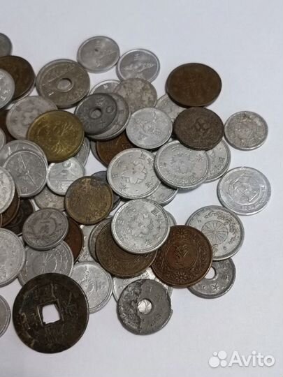 100 монет набор 1. Япония