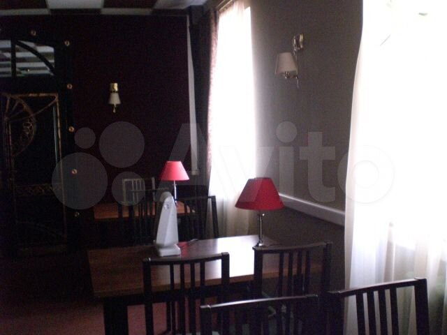 Свободного назначения, 200 м²