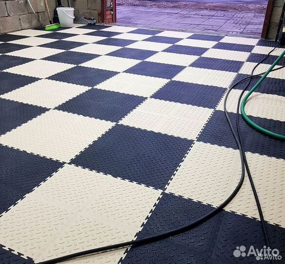 Модульная пвх плитка для гаража