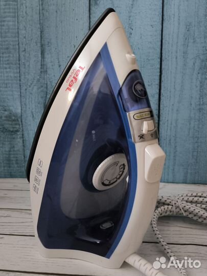 Утюг Tefal новый