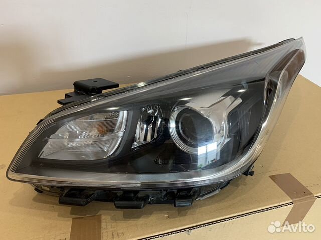 Kia Rio 4 (17-20) передняя левая фара линза