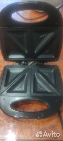 Сэндвичница бутербродница Redmond