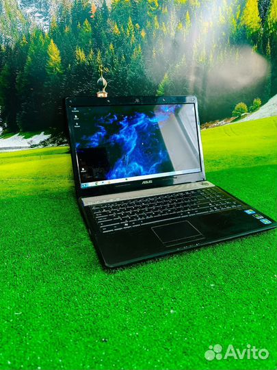 Ноутбук asus/ i3/ GT325M