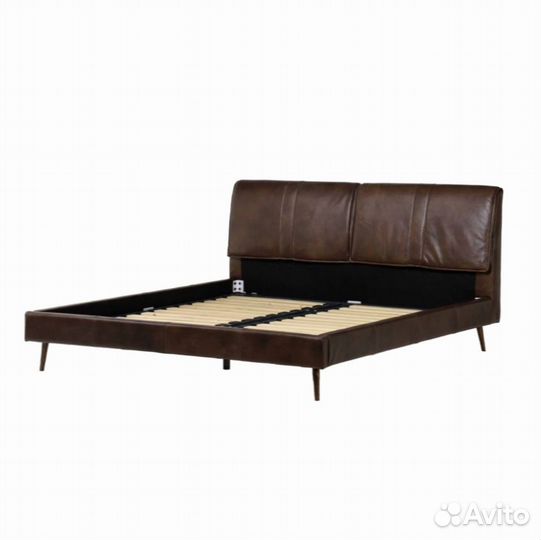 Кровать из дутой кожи Celestoire