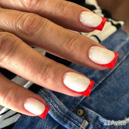 Маникюр с покрытием гель лак. Модель