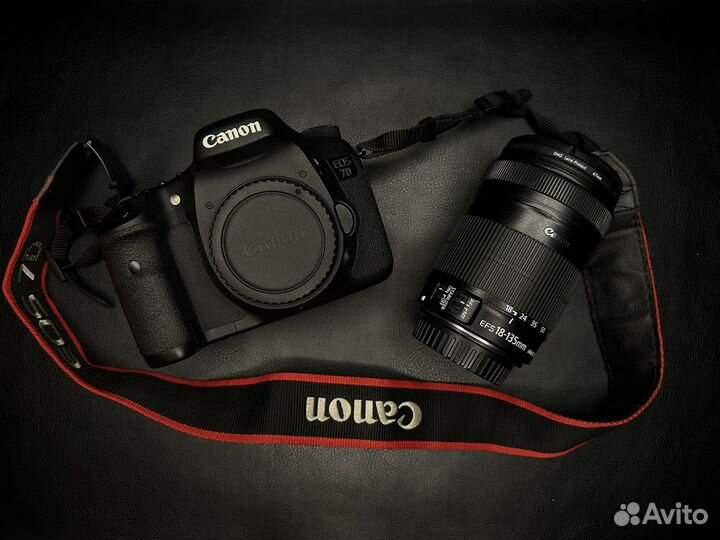Зеркальный фотоаппарат canon 7d kit 18-135 IS