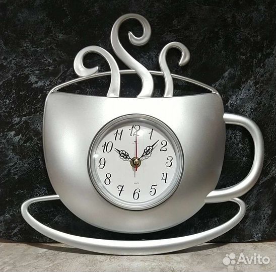 Часы настенные 31.5*30,5см