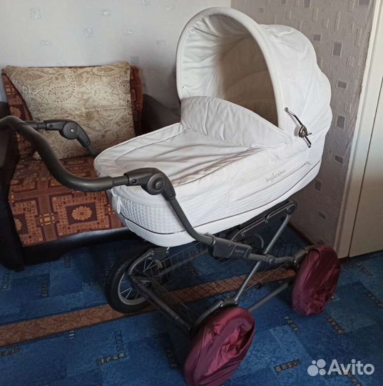 Коляска для новорожденных Inglesina Vittoria