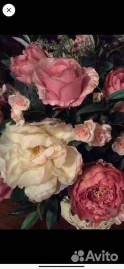 Шикарный подарок Ваза с пионами ручной работы