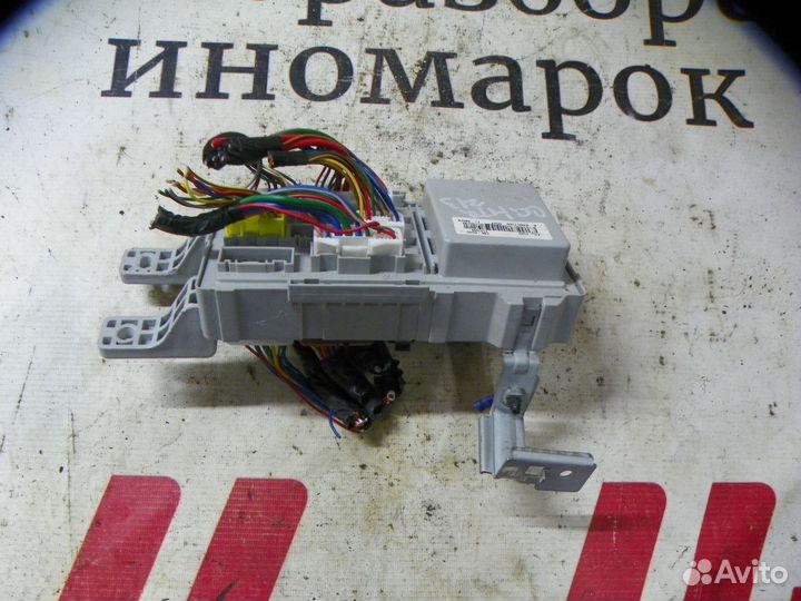 Блок предохранителей салонный Hyundai Santa Fe