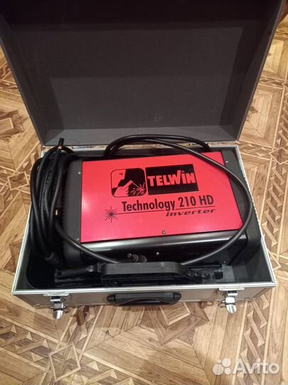 Сварочный аппарат Telwin Technology 210 HD inverte