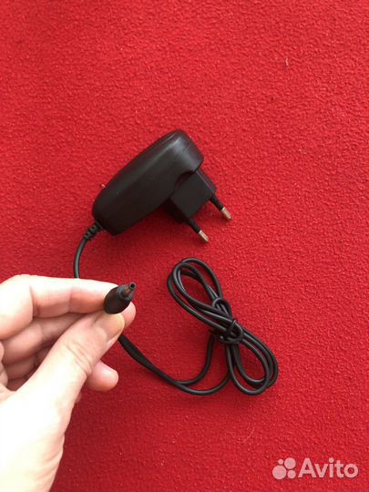 Зарядное устройство