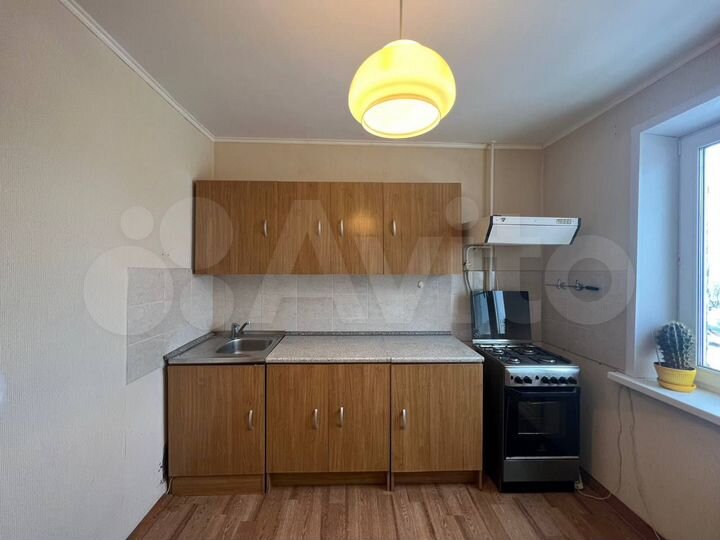 2-к. квартира, 50 м², 6/9 эт.