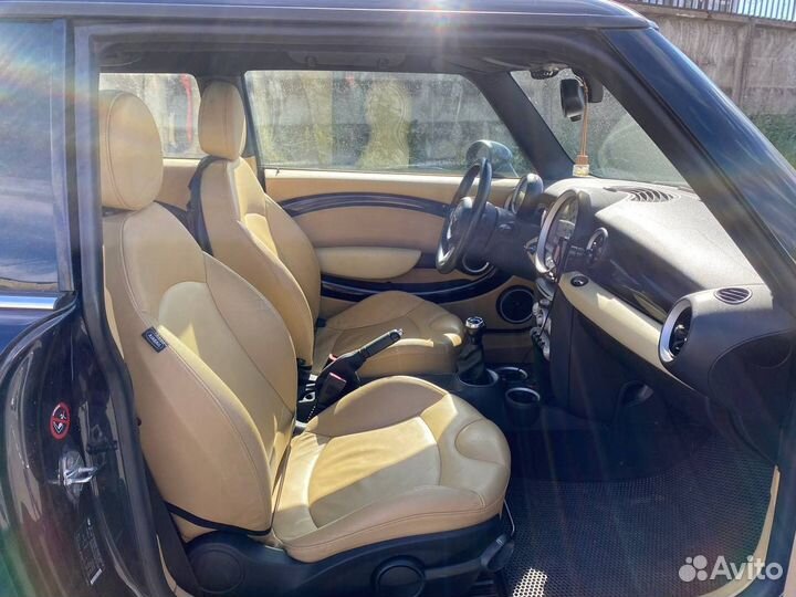 MINI Cooper 1.6 МТ, 2007, 194 141 км