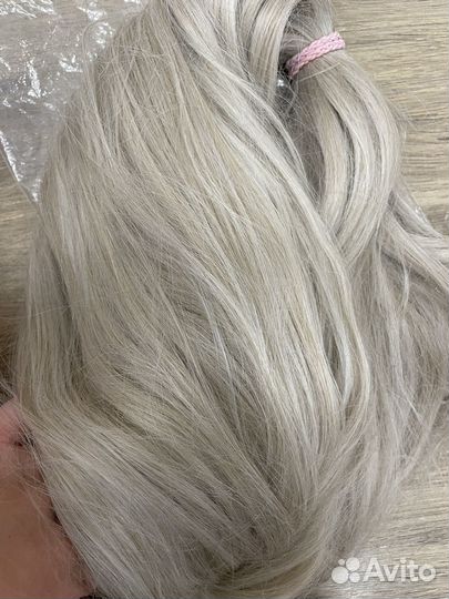 Парик женский длинный пепельный блонд