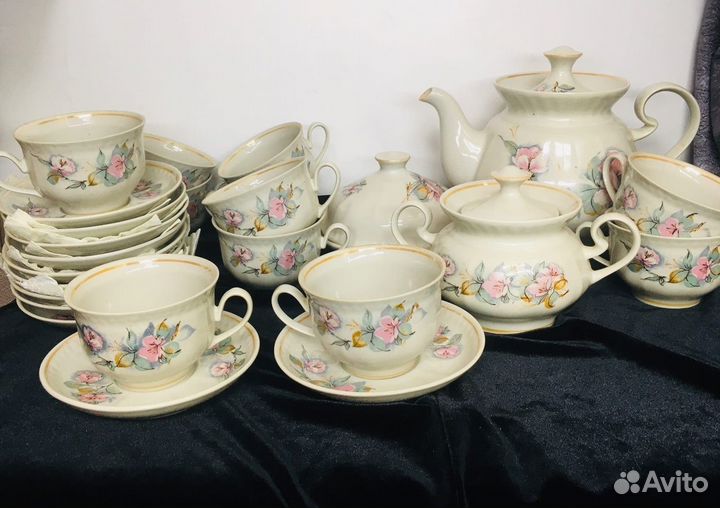 Чайный сервиз СССР на 11 персон.Тернополь