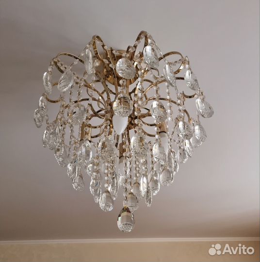 Люстра хрустальная