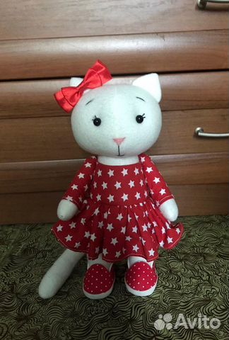 Мягкая игрушка кошечка