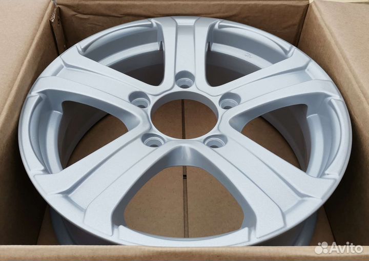 Нива, Шеви Нива R16 новые