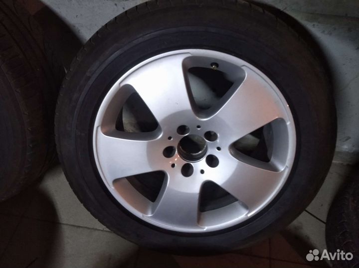 Комплект оригинальных дисков Mercedes R-17