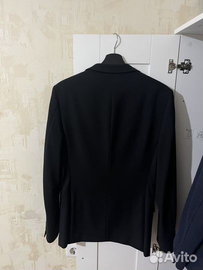 Костюм классический мужской 44