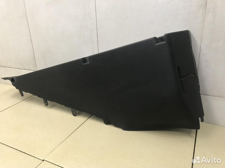 Держатель задней полки Duster 2012