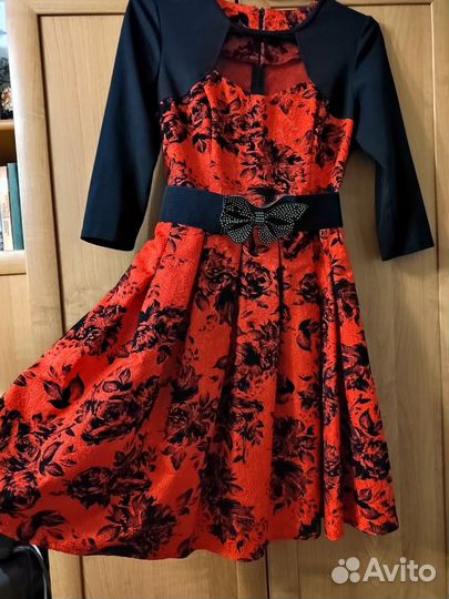 Платье женское 48 размер