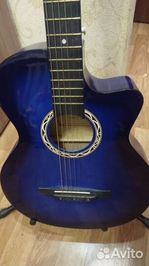 Акустическая гитара