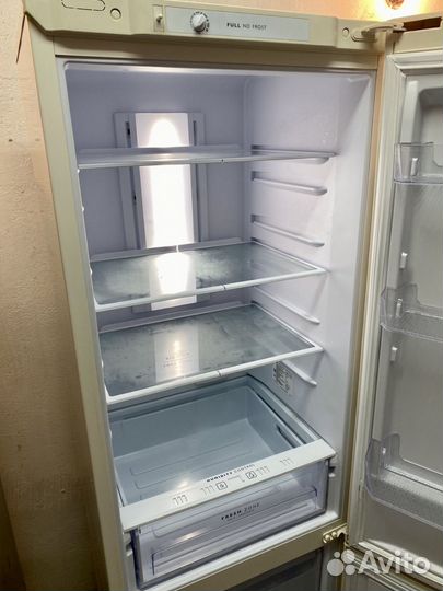 Холодильник NO Frost 190см