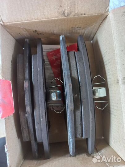 Тормозные колодки Volkswagen Polo TRW