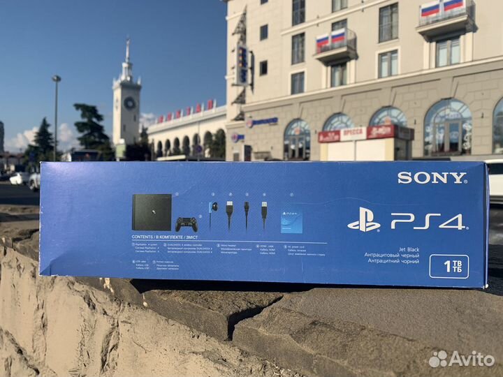 Playstation 4 slim 1Tb