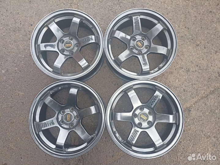 Продам комплект литья на 16 5 100
