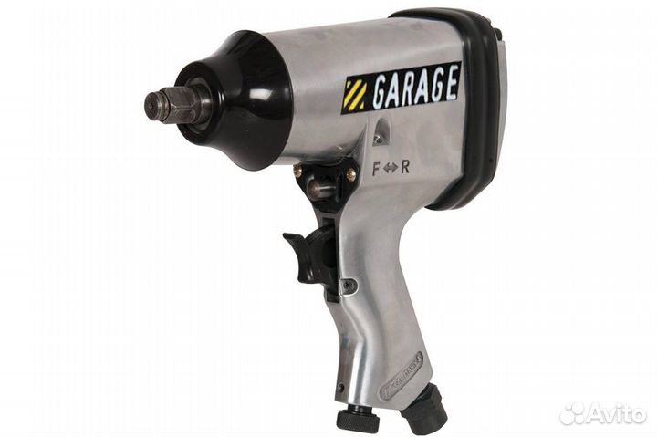 Пневмогайковерт Garage GR-IW 315 с набором головок